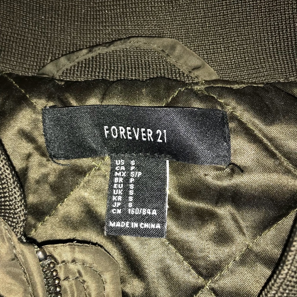 Bomber Jacket - Picture 4 of 6